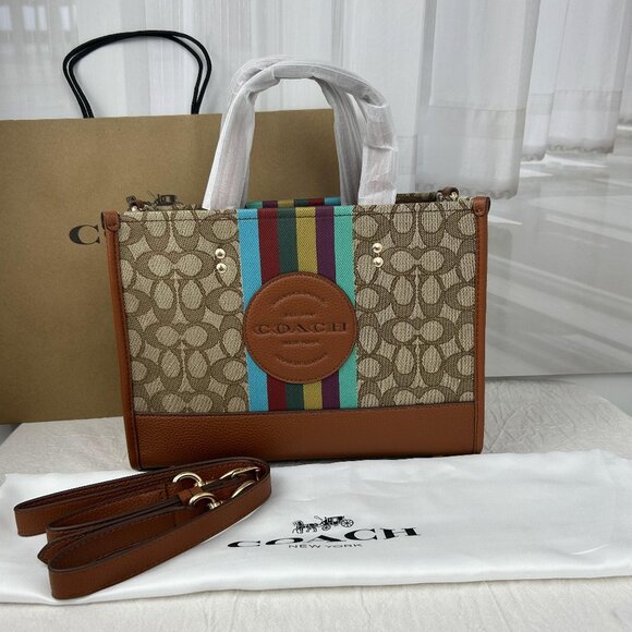 NWT Coach C5793 Dempsey Tote 40 In Signature Jacquard With Stripe And Patch - Picture 1 of 13